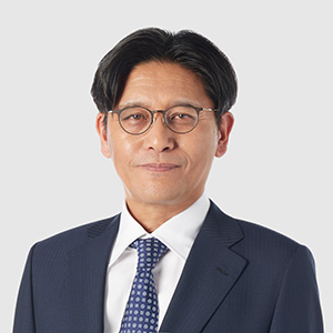 portrait of Kunikazu Amemiya