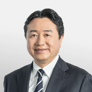 portrait of Mitsuhiro Murooka
