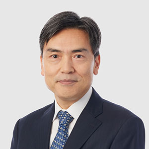 portrait of Makoto Kosuda