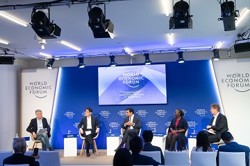 Meeting in Davos: AI on the Street
